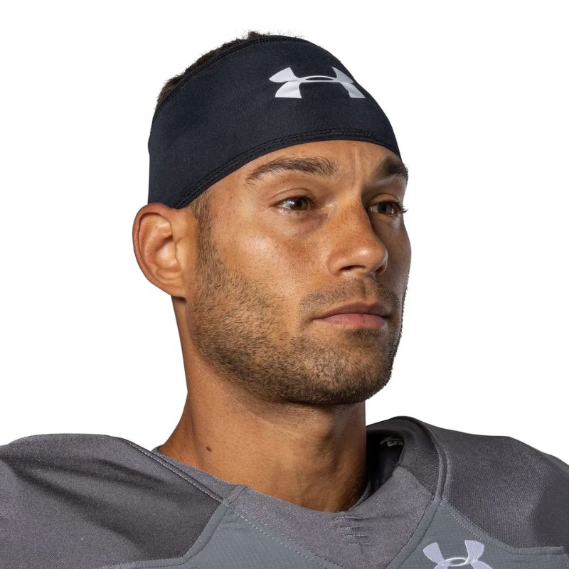 Under Armour Football Skull Wrap