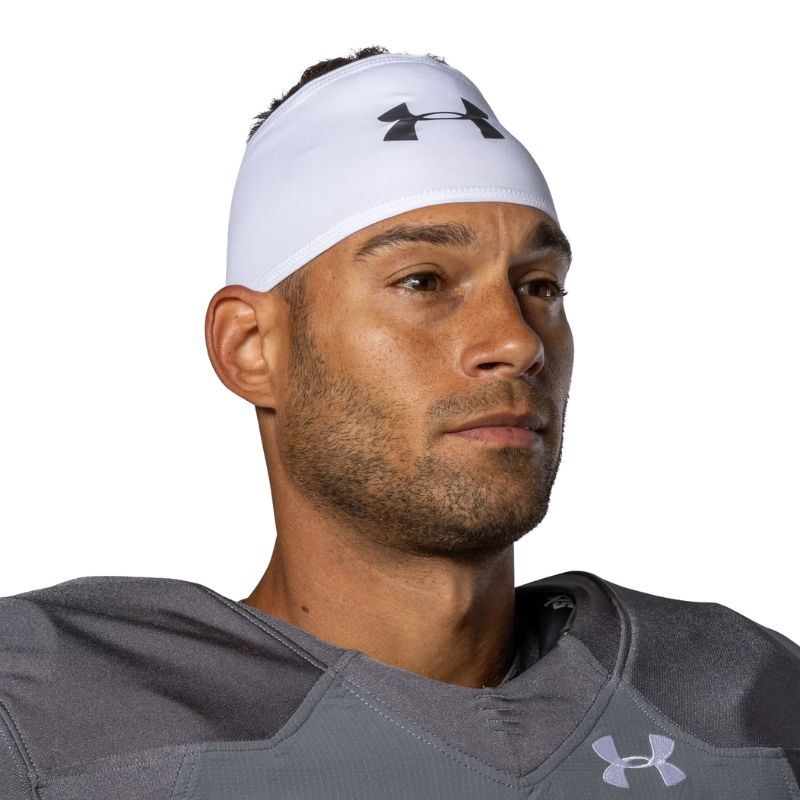 Under Armour Football Skull Wrap