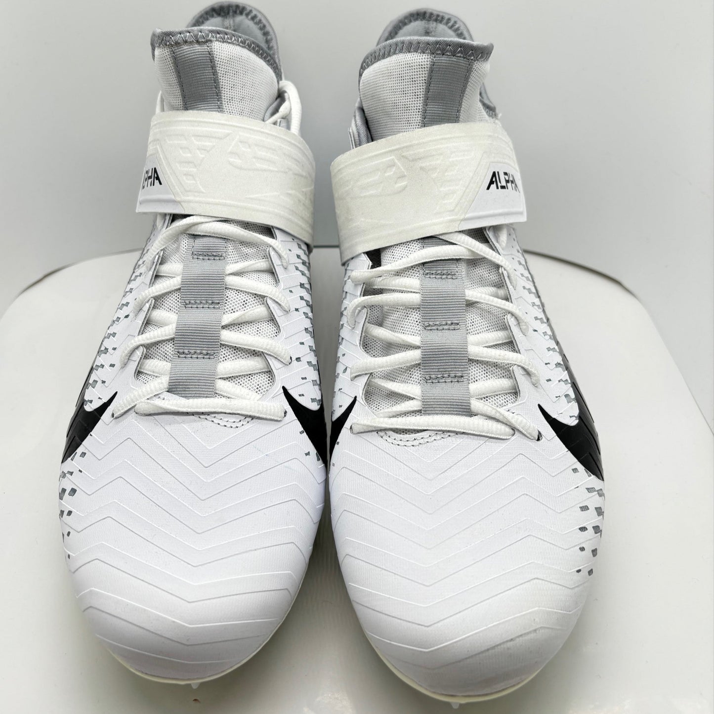 Nike Alpha Menace 2 Pro Mid