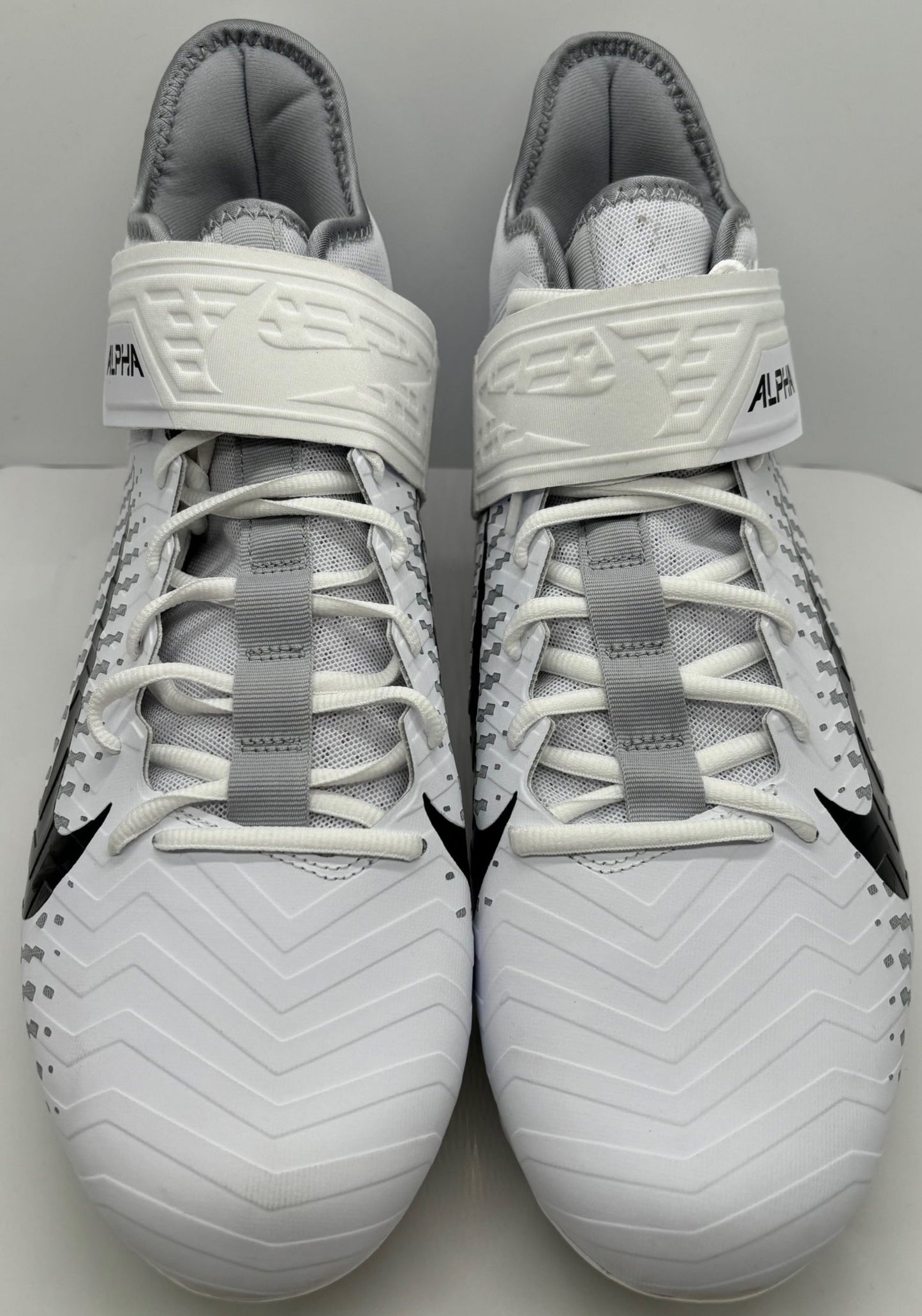 Nike Alpha Menace 2 Pro Mid large