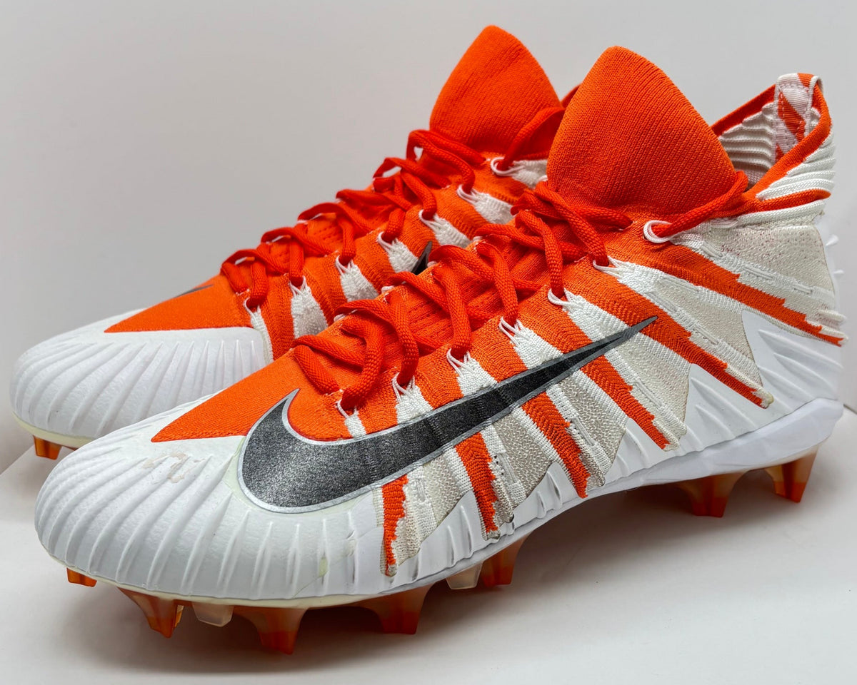 Nike Alpha Menace Elite