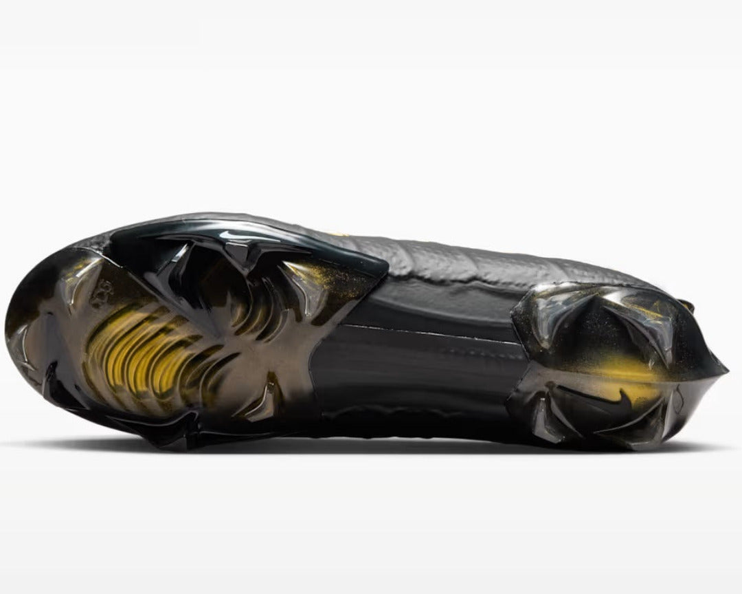 Nike Vapor Edge 360 Untouchable